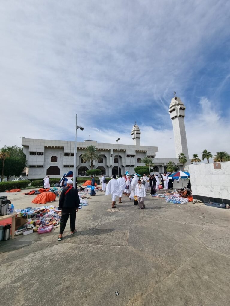 🕋 Badal Umroh: Hukum, Syarat, dan Tata Cara Masjid Ji